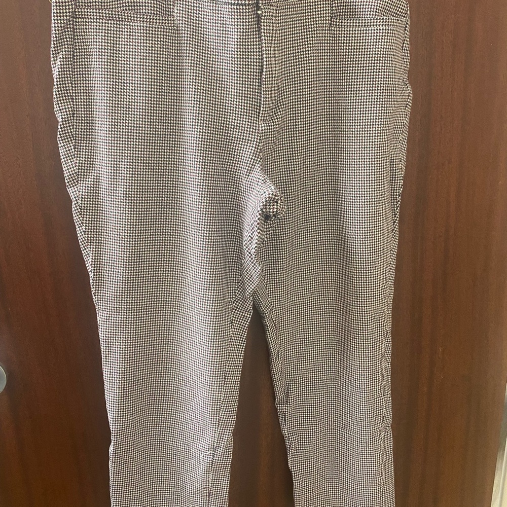 Women’s Banana Republic Black & Red Sloan Curvy Fit Dress Pants